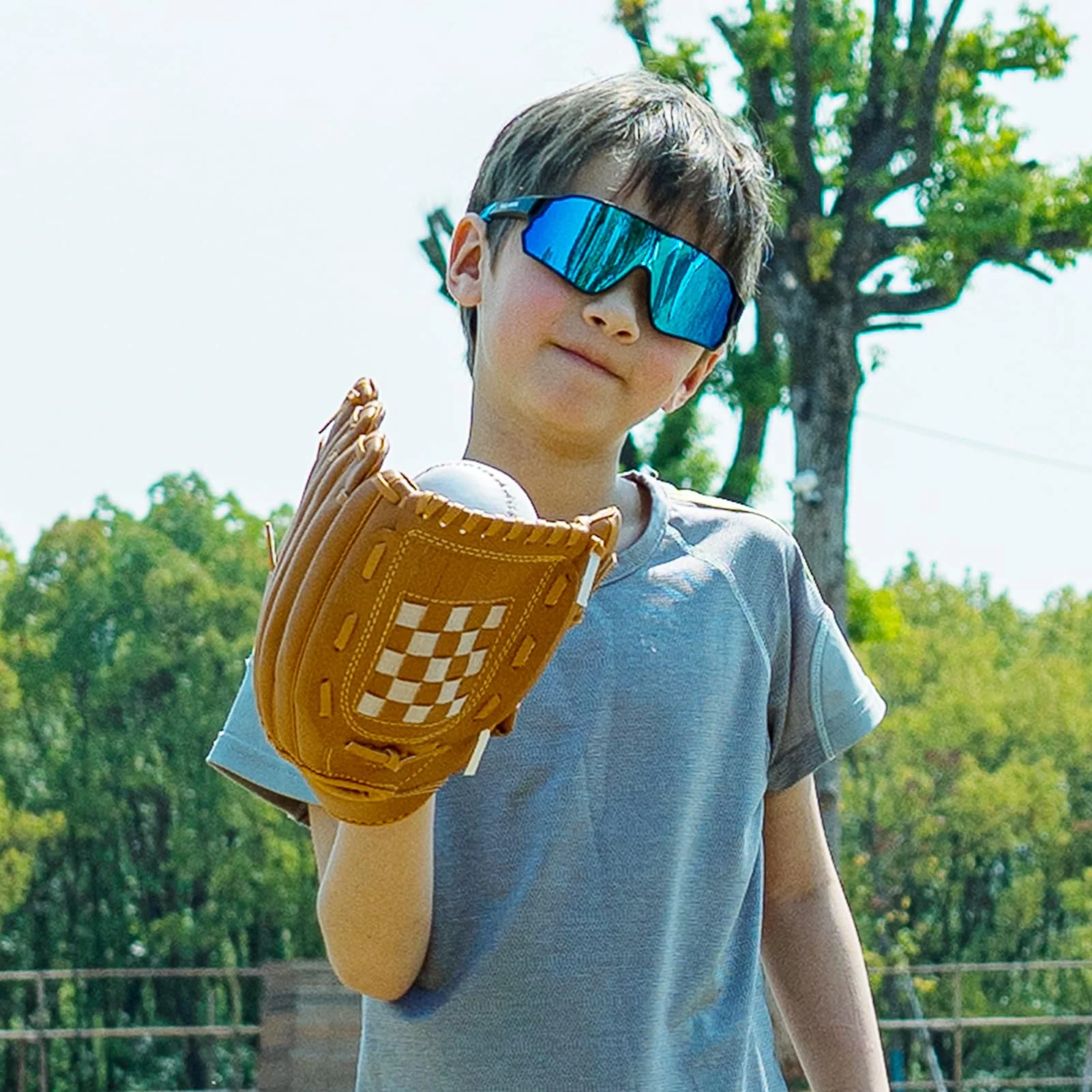 Kids Polarized Sunglasses - Image 30