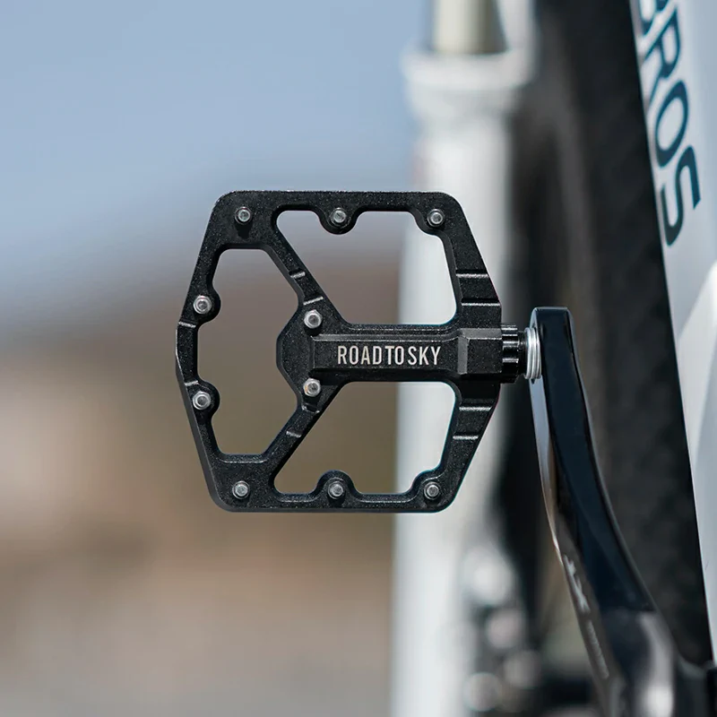 ROCKBROS Large Tread CNC Aluminum Pedals with Sealed Bearings-Road To Sky - Image 6